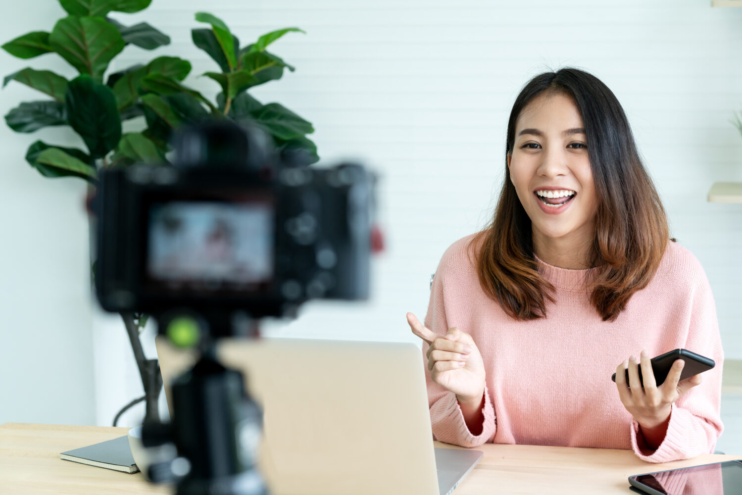 How to Leverage YouTube Influencer Marketing to Boost Your Brand [5 Steps]